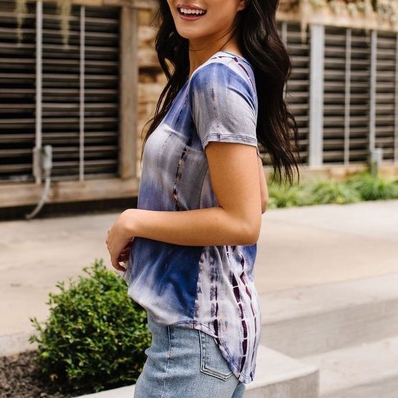 Bamboo Blues Tie Dye Top - Picture 9 of 12